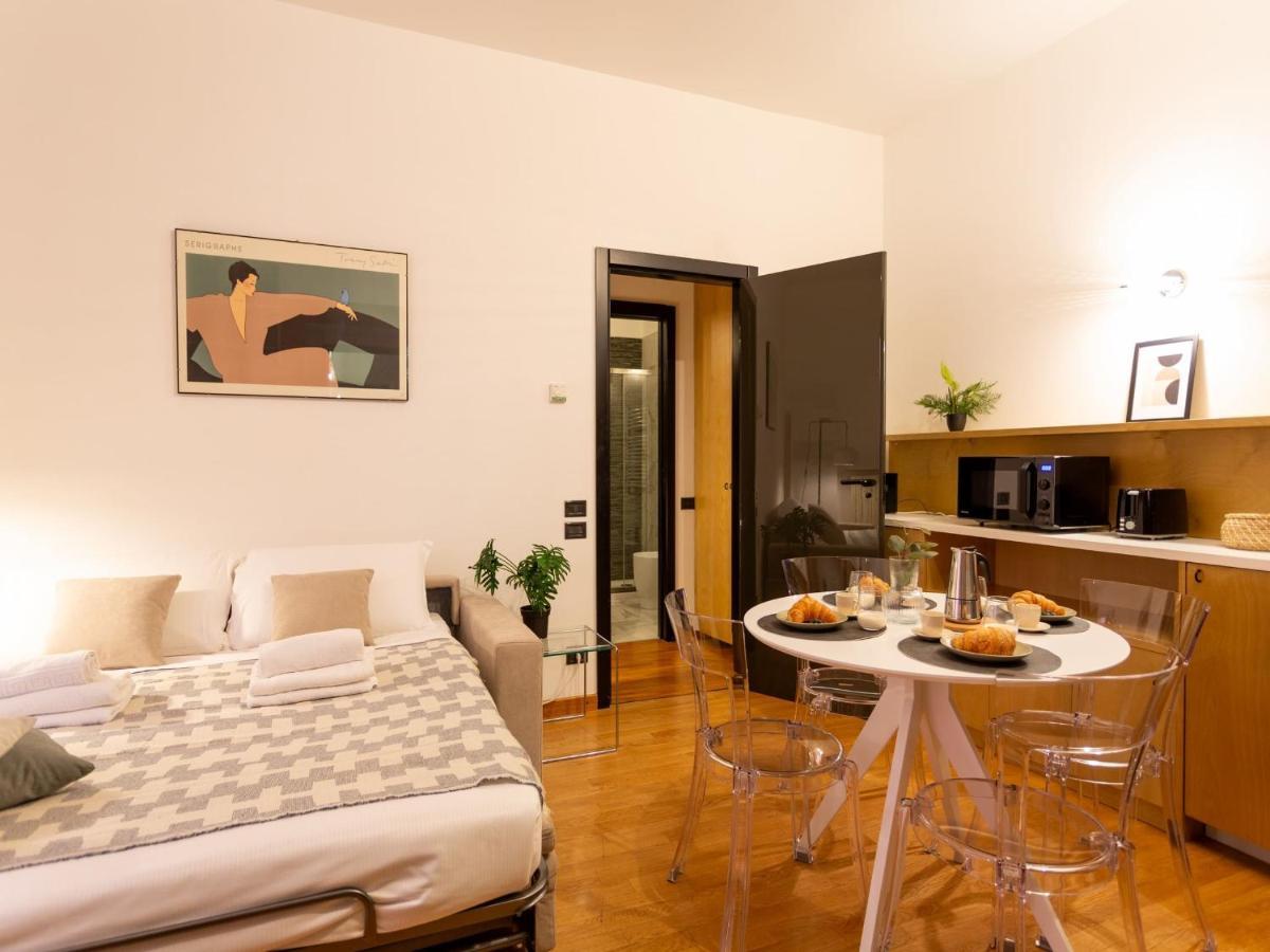 The Best Rent - Modern Apartment In The Center Milaan Buitenkant foto